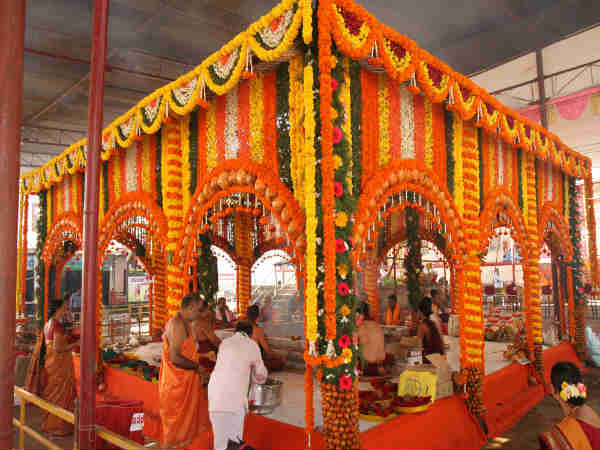 ಮಂಗಳೂರು ಶಾರದೆ ಮಂಗಳೂರು ಶಾರದೆ