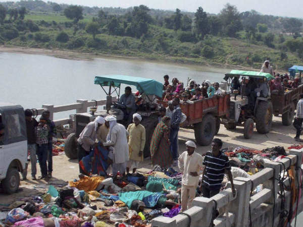 ನದಿಗೆ ಹಾರಿ ಪ್ರಾಣ ಬಿಟ್ಟರು