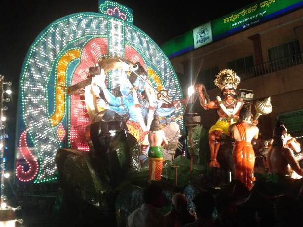 ಜನ ಜಂಗುಳಿ