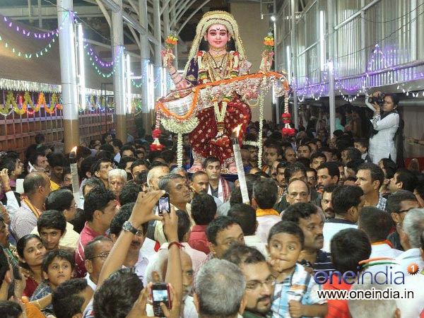 ಮಂಗಳೂರು ಶೋಭಾಯಾತ್ರೆಯ ಚಿತ್ರಗಳು