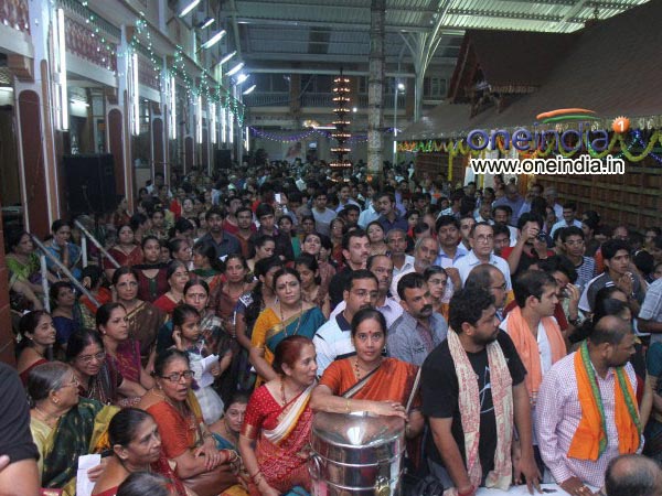 ಮಂಗಳೂರು ಶೋಭಾಯಾತ್ರೆಯ ಚಿತ್ರಗಳು