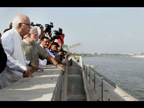 ವಿವಿಧ ಕಾರ್ಯಕ್ರಮದಲ್ಲಿ ಭಾಗಿ