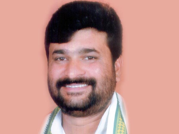 ವಿನಯ್ ಕುಲ್ಕರ್ಣಿ (ಧಾರವಾಡ ಕಾಂಗ್ರೆಸ್ ಶಾಸಕ)