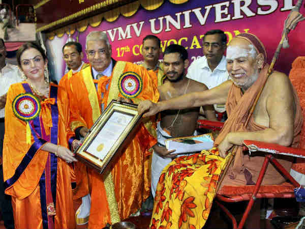 ನೀತಾ ಅಂಬಾನಿಗೆ ಸನ್ಮಾನ