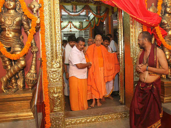 ವರ್ಣ ಹಿತ್ತಾಳೆಯ ಮಹಾದ್ವಾರ ಉದ್ಘಾಟನೆ