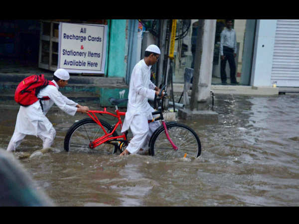 ಹೈದರಾಬಾದಿನಲ್ಲಿ ಮಳೆ