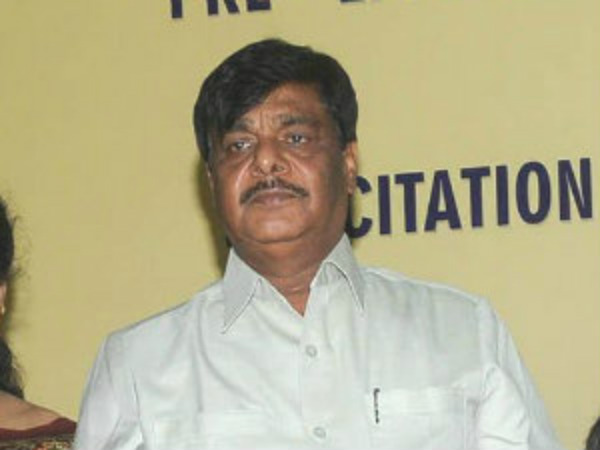 ರಸ್ತೆ ಅಭಿವೃದ್ಧಿಗೆ ಒಂದು ಸಾವಿರ ಕೋಟಿ