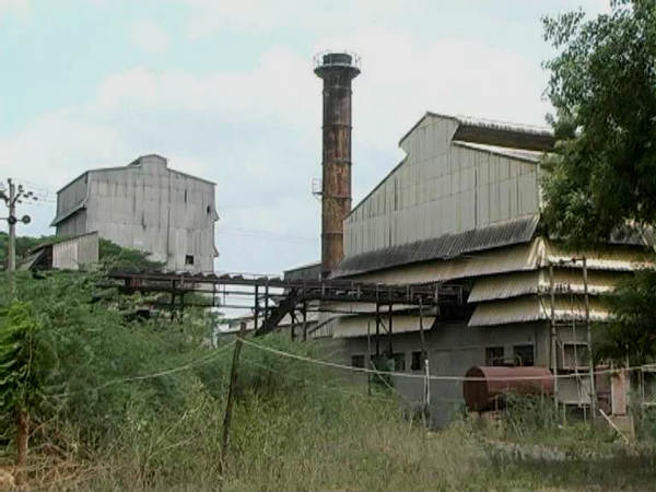 ಸಕ್ಕರೆ ಕಾರ್ಖನೆ ಮಾರಾಟಕ್ಕೆ ವಿರೋಧ 