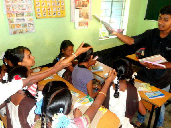 ಒಂದು ತಿಂಗಳು ಒಂದು ಶಾಲೆ