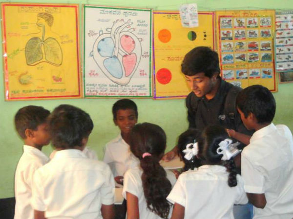 ಪುಸ್ತಕ, ಪೆನ್ಸಿಲ್ಲು ಮಾತ್ರವಲ್ಲ