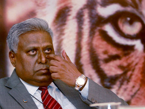 ವಿವಾದಿತ ಸಿನ್ಹಾ