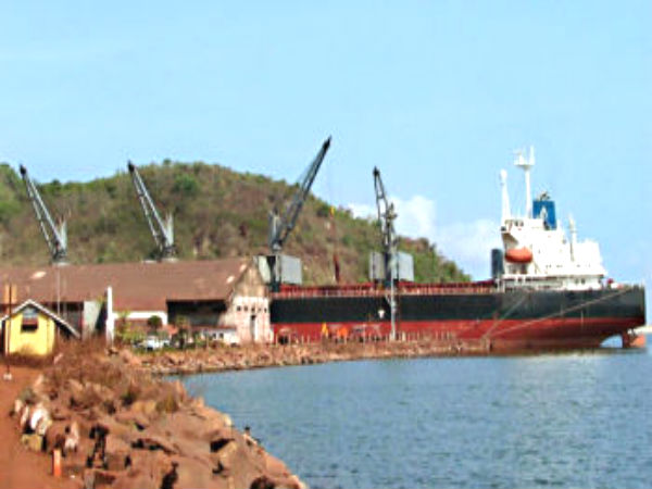 ಲಂಚದ ಆರೋಪ