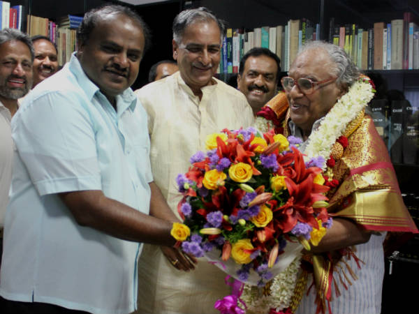 ಸಿಎನ್ಆರ್ ರಾವ್‌ ಅಭಿನಂದನೆಗಳ ಮಹಾಪೂರ 