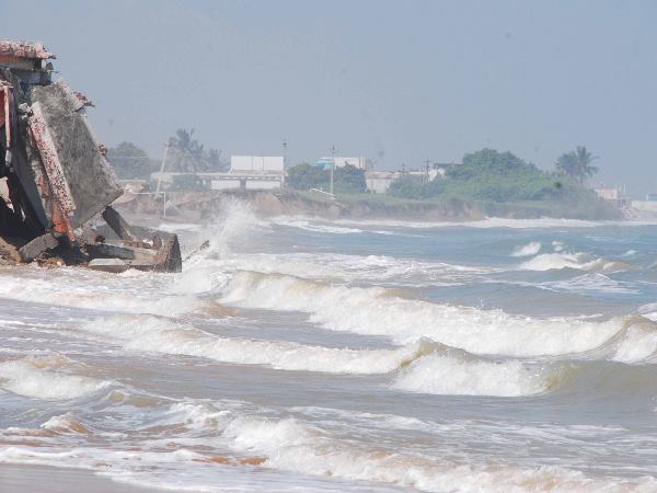 ಸುರಕ್ಷಿತ ಸ್ಥಳಗಳಿಗೆ ಸ್ಥಳಾಂತರ