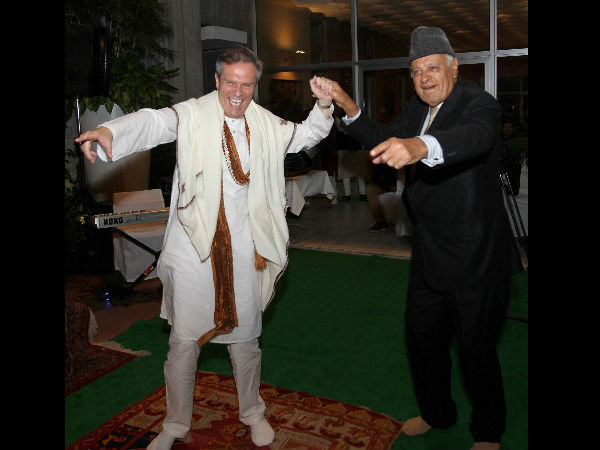 ಫರೂಖ್ ಅಬ್ದುಲ್ಲಾ ಡ್ಯಾನ್ಸ್