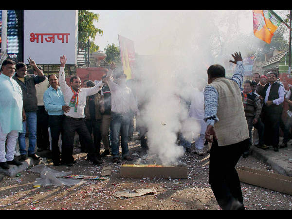 ಪಟಾಕಿ ಸದ್ದು 
