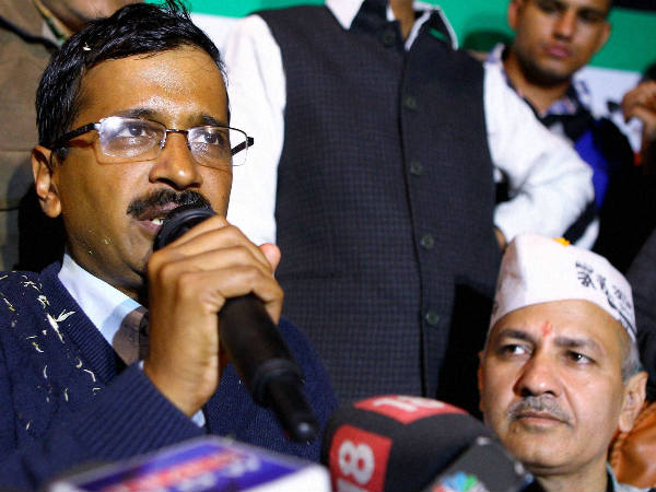 ಕೈ, ಕಮಲಕ್ಕೆ ಕೇಜ್ರಿ ಪಾಠ ಕೈ, ಕಮಲಕ್ಕೆ ಕೇಜ್ರಿ ಪಾಠ