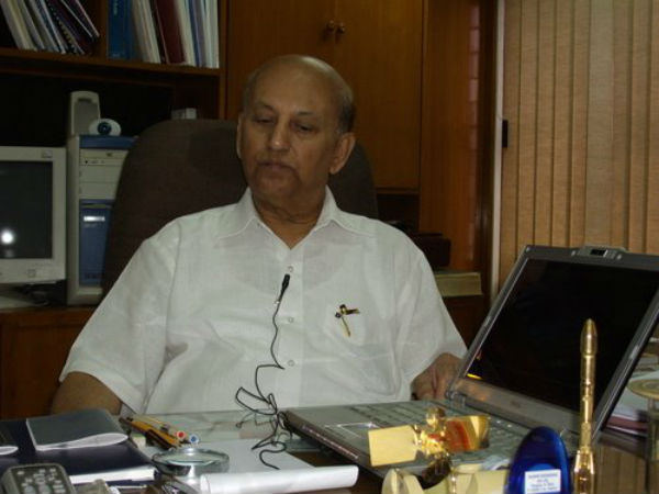 ಡಾ. ಯು ಆರ್ ರಾವ್