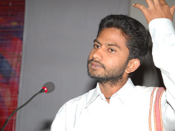 ಕನ್ನಡ ಪಾಂಡಿತ್ಯ ಪ್ರದರ್ಶಿಸಿದ ವಿದ್ಯಾರ್ಥಿಗಳು