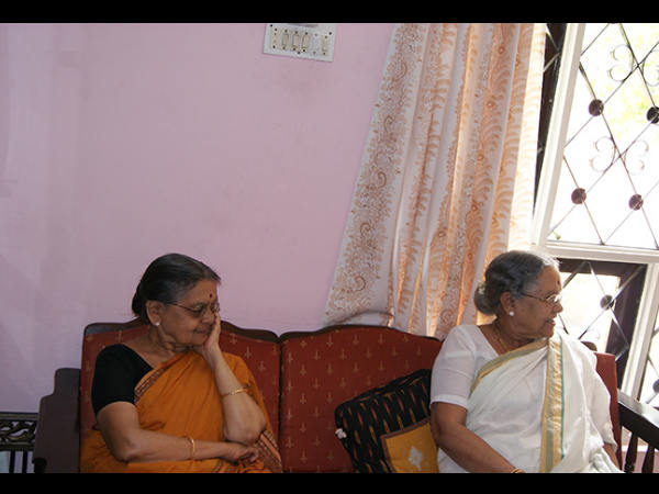 ಬದುಕು ಹೂವಿನ ಹಾಸಿಗೆಯಾಗಿರಲಿಲ್ಲ