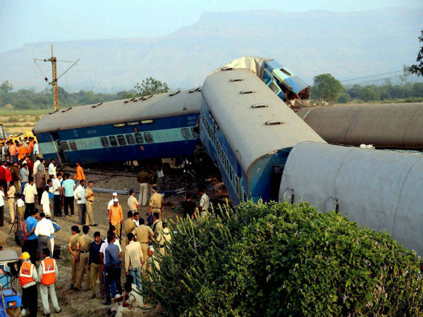 ಫೆಬ್ರವರಿ