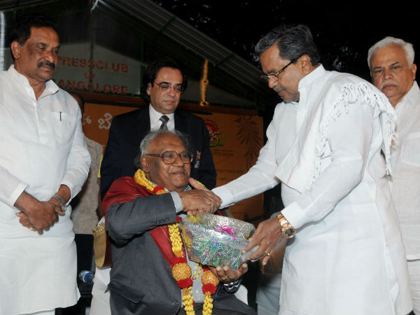 ಸಿಎನ್ಆರ್ ರಾವ್, ಪ್ರೆಸ್ ಕ್ಲಬ್ ವರ್ಷದ ವ್ಯಕ್ತಿ