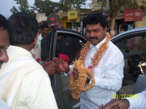 ರಾಘವೇಂದ್ರ ಕೈ ತಪ್ಪಲಿದೆ ಟಿಕೆಟ್