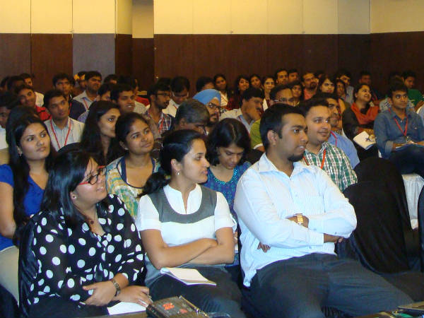 ಯುವಕ ಯುವತಿಯರ ತಂಡ ಏನು ಮಾಡಲಿದೆ?