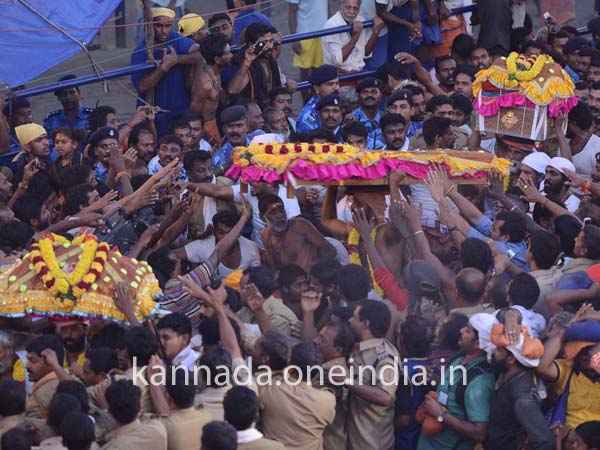 ಪವಿತ್ರ ಜ್ಯೋತಿ ದರ್ಶನ