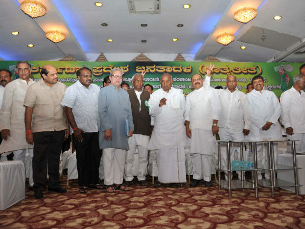 ಸಂತೋಷ್ ಹೆಗ್ಡೆ ಮಾತಿಗೆ ಪ್ರತಿಕ್ರಿಯೆ ನೀಡಿ