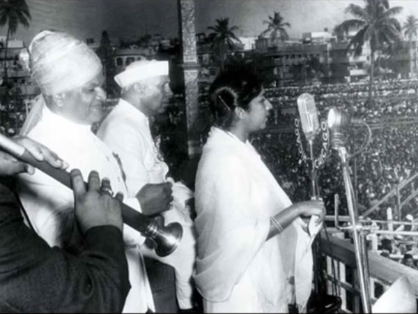 Aye Mere Watan Ke Logo patriotic song by Lata Mangeshkar Aye Mere Watan Ke Logo patriotic song by Lata Mangeshkar