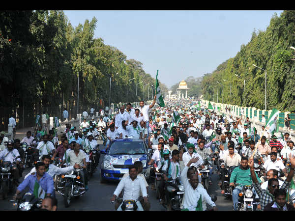 ಯಾರು-ಯಾರು ಹಾಜರಿದ್ದರು