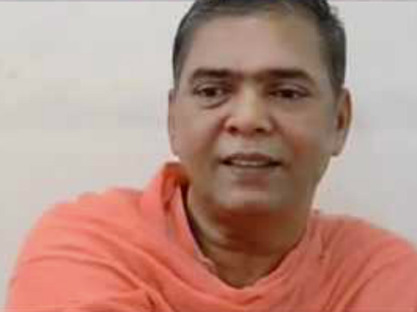 ಮಠಗಳು ಸರ್ಕಾರದ ನಿಯಂತ್ರಣಕ್ಕೆ ಬರಲಿ