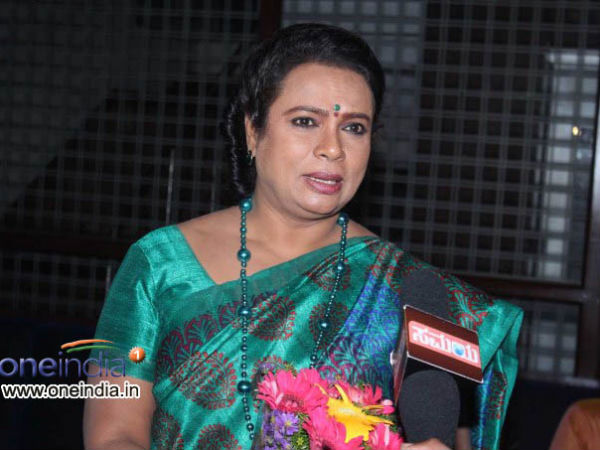 ಕವಿತಾಗೆ ಪರಿಹಾರ ವಿತರಣೆ