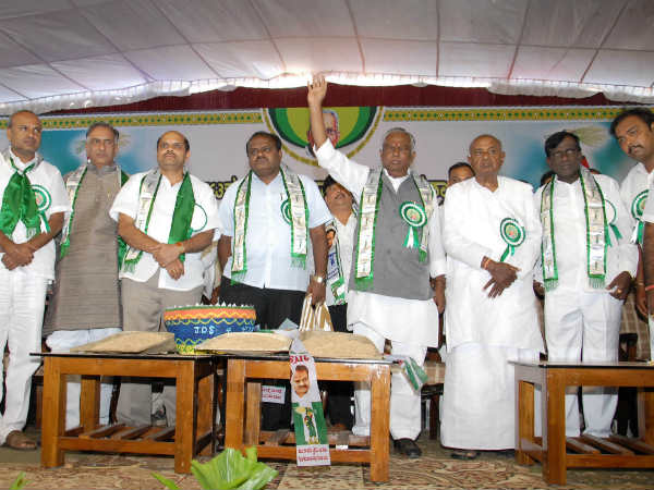 ಸಿದ್ದುಗೆ ಗುದ್ದು