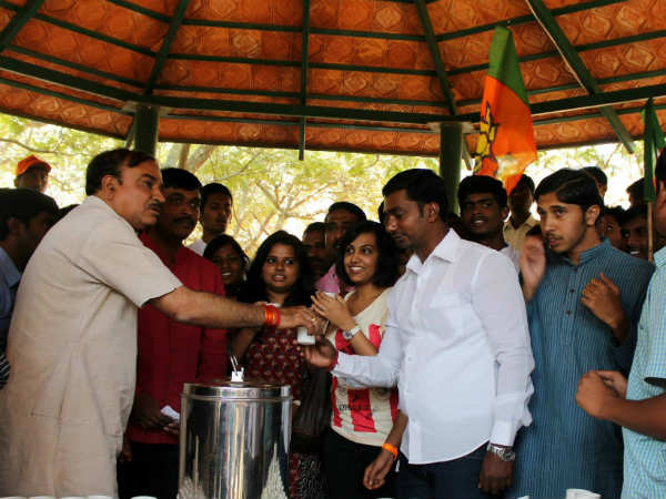 ಸಮಸ್ಯೆ ಬಗೆಹರಿಸುತ್ತೇವೆ