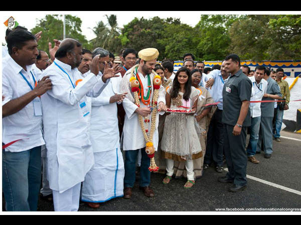 ರಸ್ತೆ ಮೇಲ್ದರ್ಜೆಗೇರಿಸಲು ಕ್ರಮ : ರಾಹುಲ್