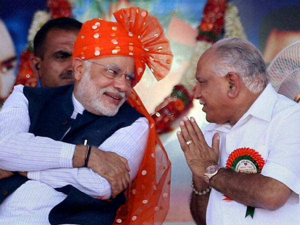 ದಾವಣಗೆರೆಯಲ್ಲಿ ಕೇಸರಿ ಪೇಟ ತೊಟ್ಟ ಮೋದಿ