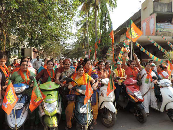 ಮಹಿಳೆಯರಿಂದ ಬೈಕ್ ಜಾಥಾ 