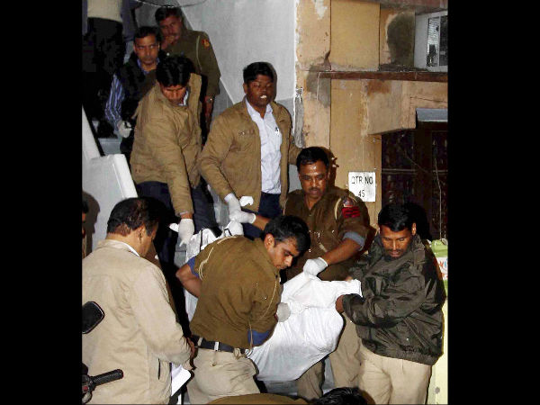 Delhi Horror: RAW officer kills wife, kids brutally, commits suicide Delhi Horror: RAW officer kills wife, kids brutally, commits suicide