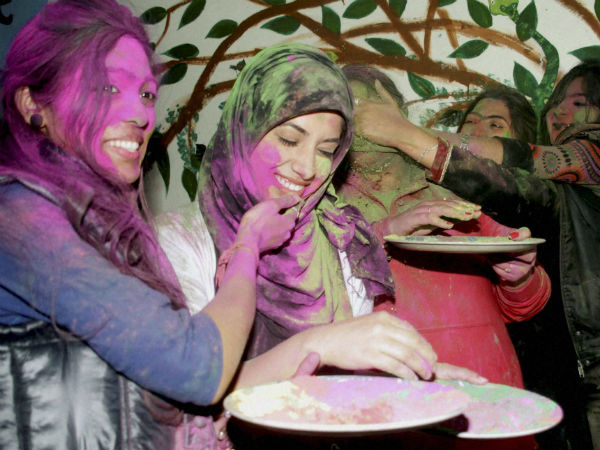 ಭಾವೈಕ್ಯತೆಯ ಸಂಕೇತ ಕಾಮನ ಹಬ್ಬ