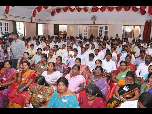 ಶಿವಮೊಗ್ಗದಲ್ಲಿ ಯಡಿಯೂರಪ್ಪ ಜತೆಗಿದ್ದವರು