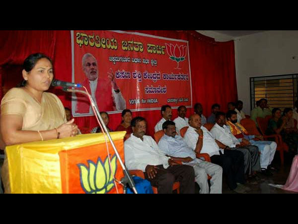 ಗ್ರಾಮೀಣಾಭಿವೃದ್ಧಿಗೆ ವಿಕೇಂದ್ರಿಕರಣ ವ್ಯವಸ್ಥೆ