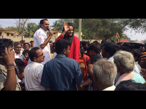ವಿವಿಧ ಹಳ್ಳಿಗಳಲ್ಲಿ ರಮ್ಯಾ ಚುನಾವಣೆ ಪ್ರಚಾರ