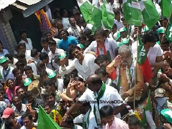 ಗೀತಾ ಪರ ಜೆಡಿಎಸ್ ಕಾರ್ಯಕರ್ತರ ದಂಡು 