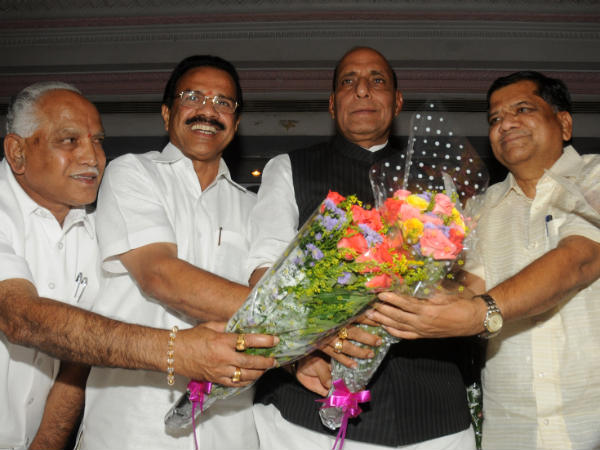 ಬಿಎಸ್ ವೈರದ್ದು ಕಡಿಮೆ ಸಾಧನೆ ಏನಲ್ಲ