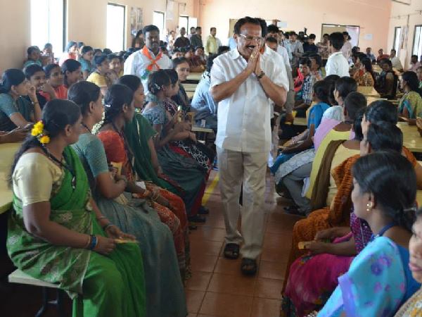 ರಾಜಕಾರಣಕ್ಕೆ ಬಂದ ಗೌಡರು