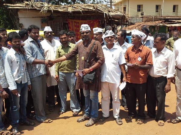 ಯುವಕರ ವಲಸೆ ತಡೆಯಬೇಕು