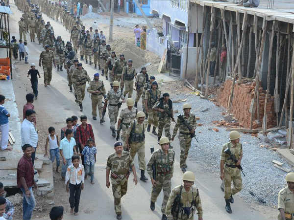 ಸೂಕ್ಷ್ಮ ಪ್ರದೇಶದಲ್ಲಿ ಪರೇಡ್