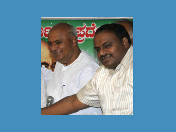 ಅಕ್ರಮ ಗಣಿಗಾರಿಕೆಗೆ ಸಿದ್ದರಾಮಯ್ಯ ಕುಮ್ಮಕ್ಕು: 